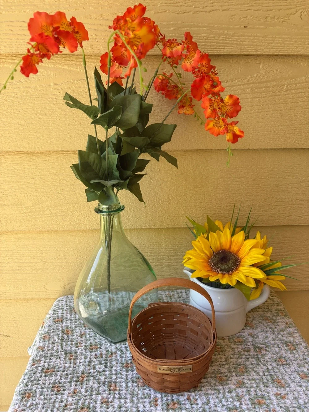 Longaberger Brown Woven Discovery Basket with Handle